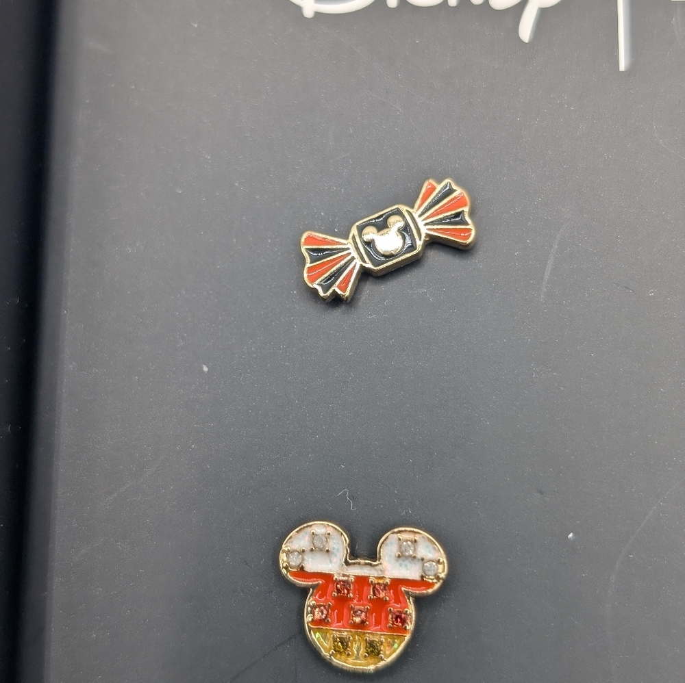 Baublebar x Disney Halloween Candy Corn Earrings Not so Scary - Picture 2 of 3